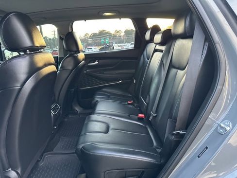 Used 2023 Hyundai Santa Fe SEL w/ Premium Package image 29