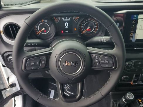 New 2026 Jeep Gladiator Sport image 28