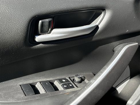 Used 2024 Toyota Corolla SE image 21