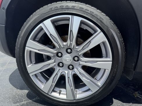 Used 2019 Cadillac XT4 Premium Luxury FWD image 22