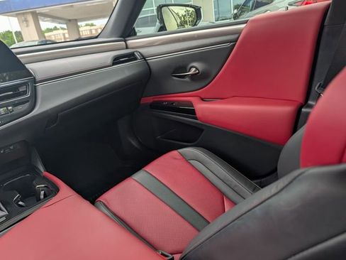 Used 2023 Lexus ES 350 F Sport w/ Accessory Package (Z2) FWD image 15