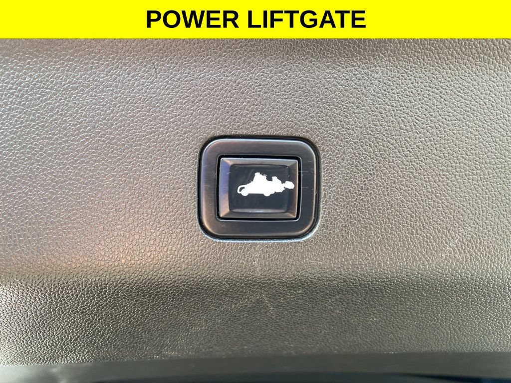 Used 2022 Chevrolet Suburban High Country AWD/4WD image 27