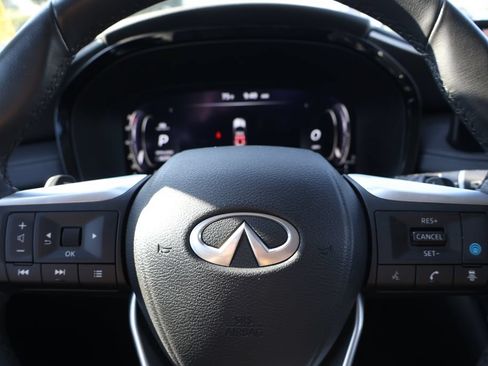 Used 2024 INFINITI QX60 Luxe AWD/4WD image 17