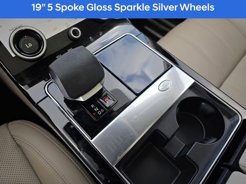 Used 2023 Land Rover Range Rover Velar S image 28
