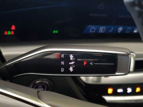 New 2025 Cadillac Lyriq Sport image 25