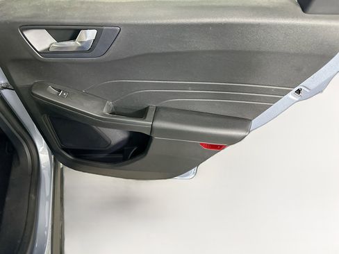 Used 2022 Ford Escape SEL FWD image 29