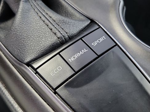 Certified 2023 Toyota Camry SE image 25