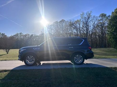 Used 2019 INFINITI QX80 Luxe RWD image 25