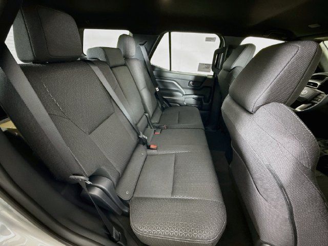 New 2026 Toyota 4Runner SR5 AWD/4WD image 24