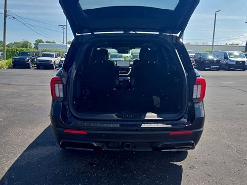 Used 2025 Ford Explorer ST-Line w/ Premium Package AWD/4WD image 25