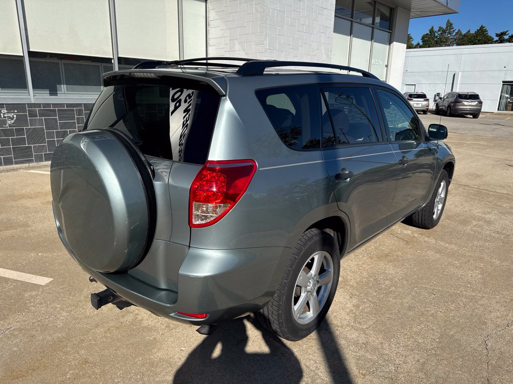 Used 2008 Toyota RAV4 2WD w/ 3rd Row image 5
