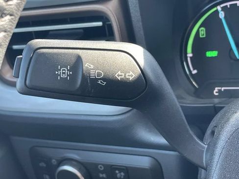Used 2022 Ford Maverick Lariat w/ Lariat Luxury Package FWD image 24