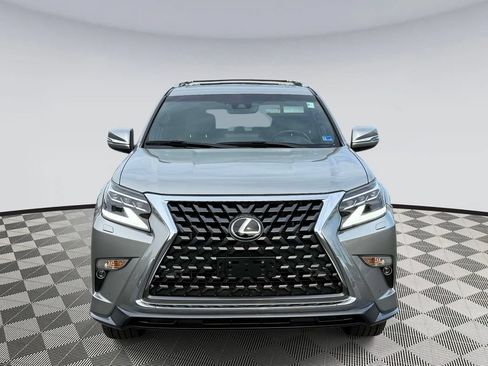 Used 2023 Lexus GX 460 Premium w/ Accessory Package AWD/4WD image 6