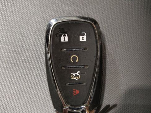 Used 2023 Chevrolet Malibu LT FWD image 32