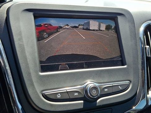 Certified 2023 Chevrolet Equinox RS AWD/4WD image 18
