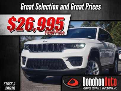 Used 2023 Jeep Grand Cherokee Laredo w/ Luxury Tech Group I
