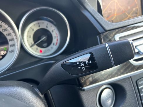 Used 2016 Mercedes-Benz E 350 Sedan image 29