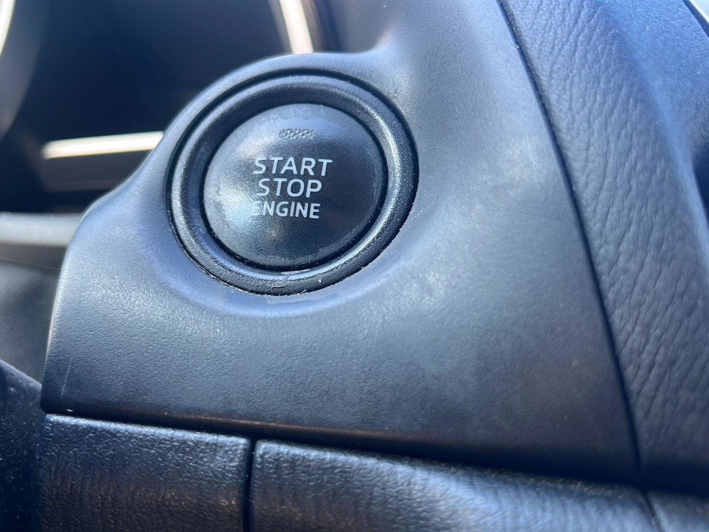 Used 2014 MAZDA MAZDA3 i Sport FWD image 13