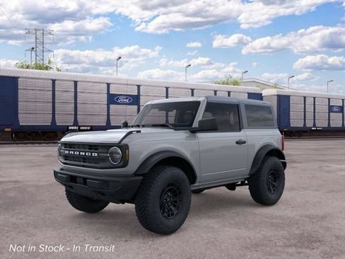New 2026 Ford Bronco 2-Door w/ Sasquatch Package AWD/4WD image 1