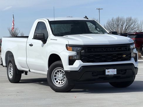New 2026 Chevrolet Silverado 1500 W/T w/ Trailering Package image 2