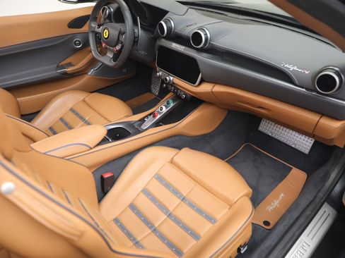 Certified 2022 Ferrari Portofino M RWD image 17