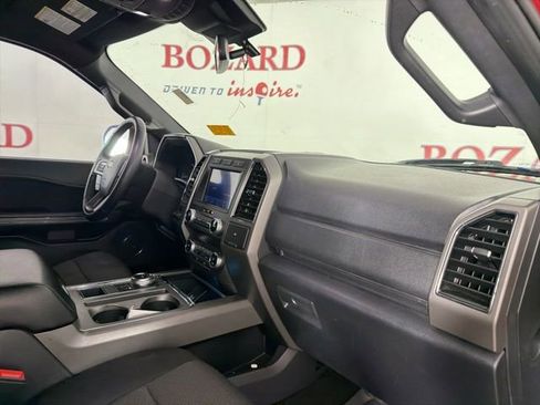 Used 2020 Ford Expedition Max XLT w/ Cargo Package RWD image 17