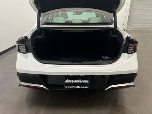 Used 2025 Hyundai Sonata SEL FWD image 24