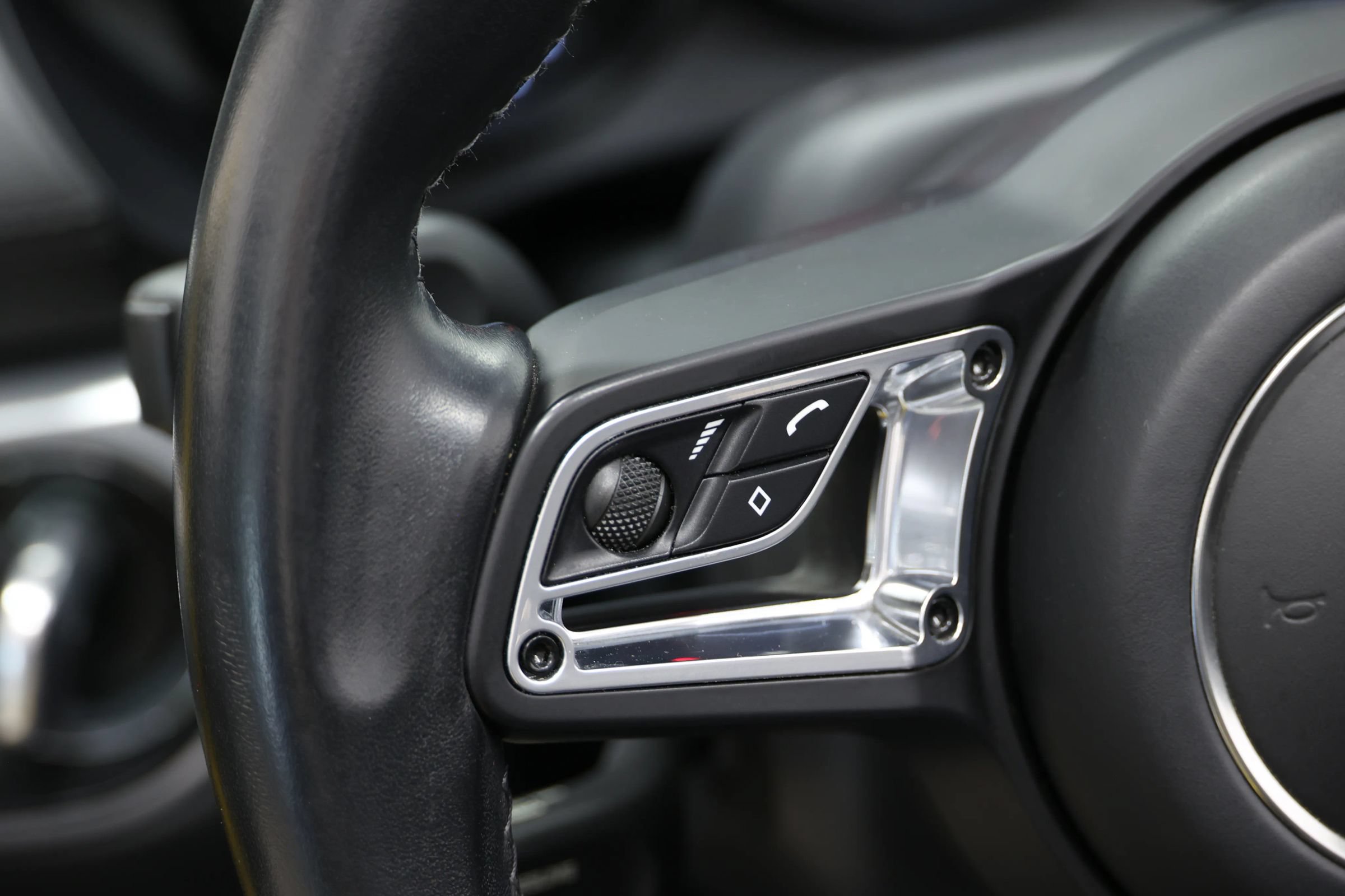 Used 2019 Porsche 718 Boxster GTS RWD image 29