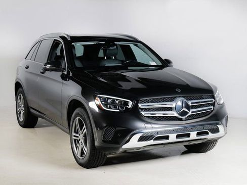 Used 2021 Mercedes-Benz GLC 300 4MATIC image 7