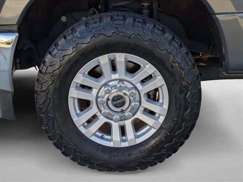 Used 2019 Ford F250 XL w/ STX Appearance Package image 23