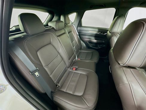 Certified 2025 MAZDA CX-5 Signature image 29
