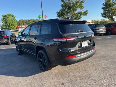 New 2026 Jeep Grand Cherokee L Limited AWD/4WD image 3