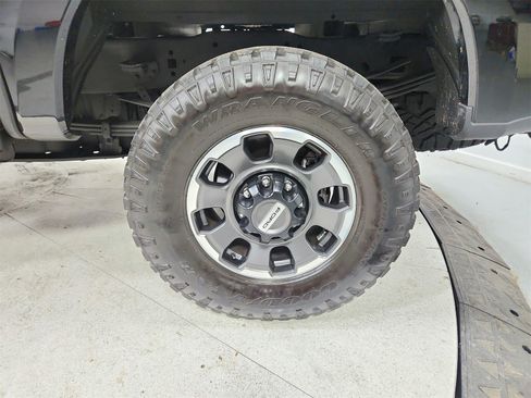 Used 2023 Ford F250 Lariat image 46