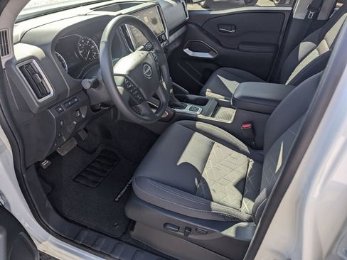 Certified 2026 Nissan Frontier SV w/ SV Convenience Package image 10