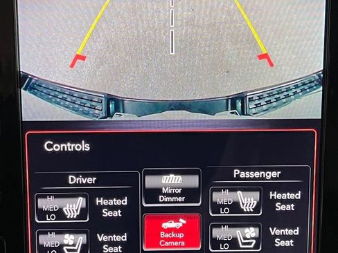 Used 2020 RAM 1500 Laramie w/ Sport Appearance Package AWD/4WD image 36