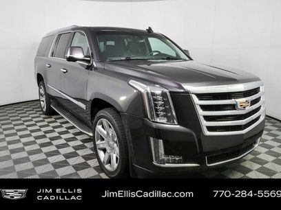 Used 2016 Cadillac Escalade ESV Luxury