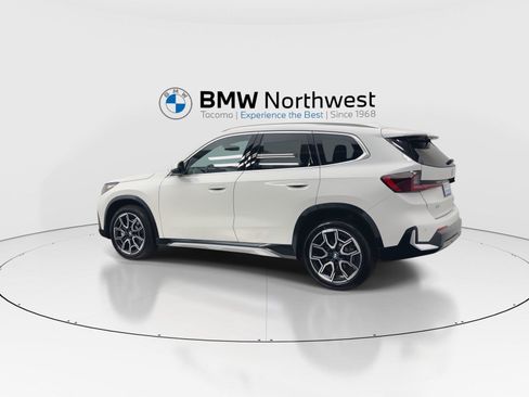 New 2026 BMW X1 xDrive28i AWD/4WD image 12