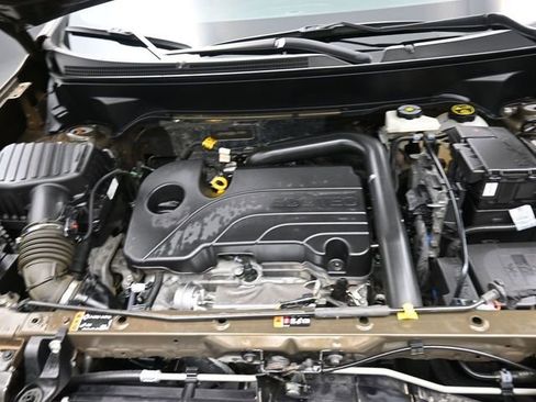 Used 2024 Chevrolet Equinox LT FWD image 30