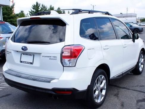 Used 2017 Subaru Forester 2.5i Touring AWD/4WD image 3