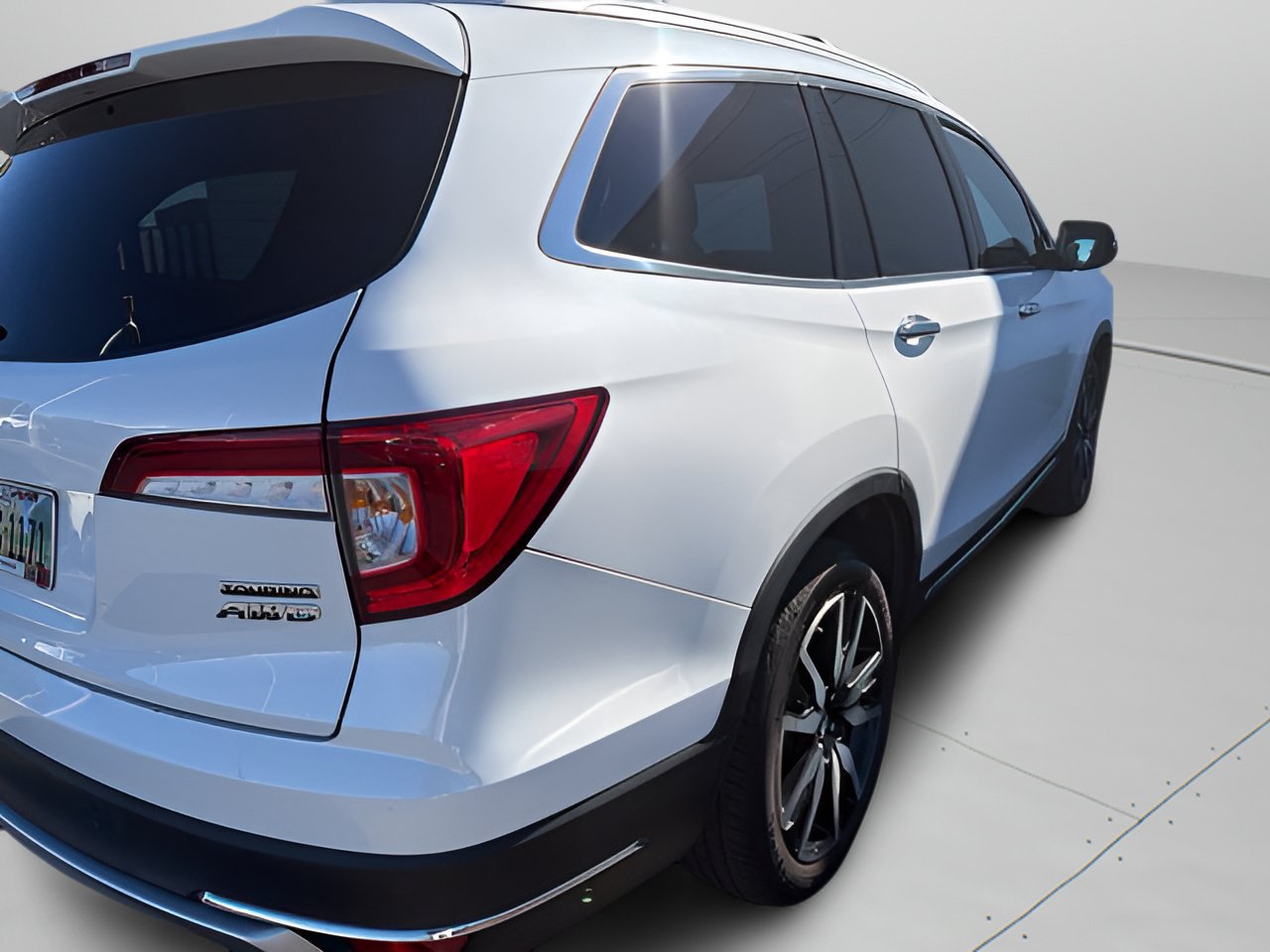 Used 2020 Honda Pilot Touring image 11