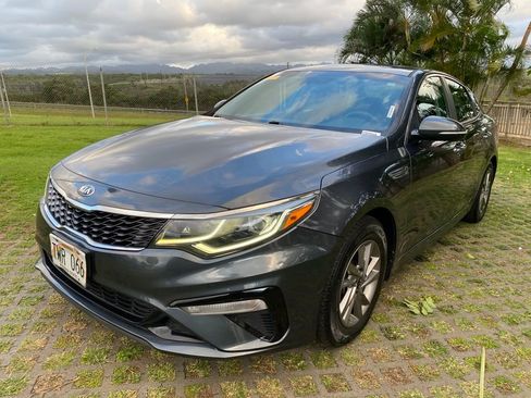 Used 2020 Kia Optima LX image 3