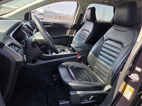 Used 2020 Ford Edge SEL image 5