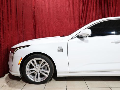 Used 2021 Cadillac CT4 Luxury w/ Cold Weather Package image 5