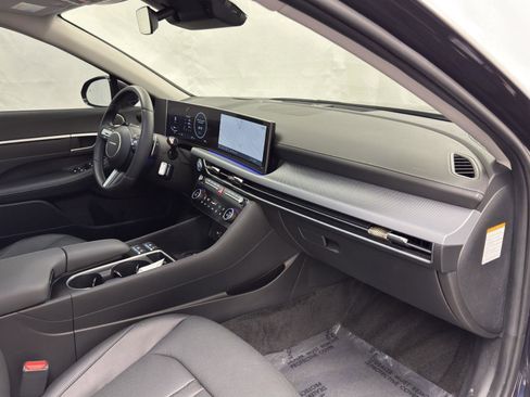 Used 2025 Hyundai Sonata Limited image 40