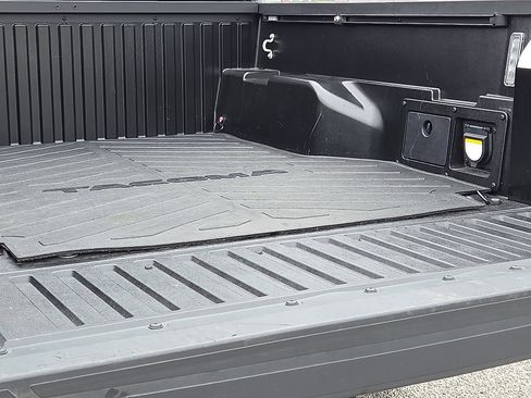 Used 2023 Toyota Tacoma TRD Pro image 9