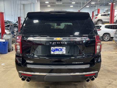 Used 2024 Chevrolet Tahoe Premier w/ Premium Package image 3