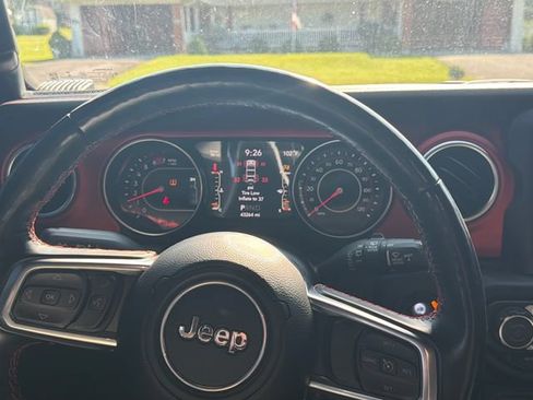 Used 2020 Jeep Wrangler Unlimited Rubicon AWD/4WD image 15