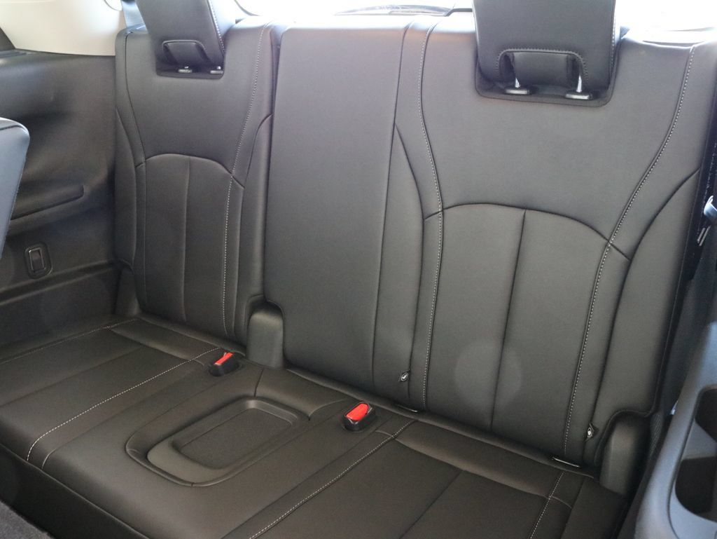 Used 2025 INFINITI QX60 Pure AWD/4WD image 33