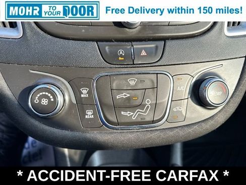 Used 2021 Chevrolet Malibu LS FWD image 27