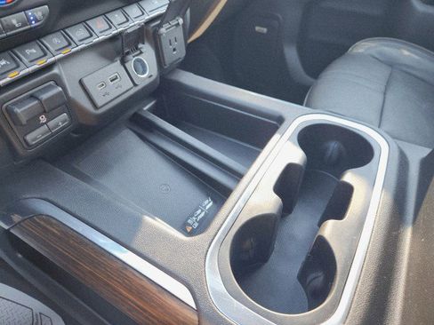 Used 2021 Chevrolet Silverado 1500 High Country w/ Technology Package image 54